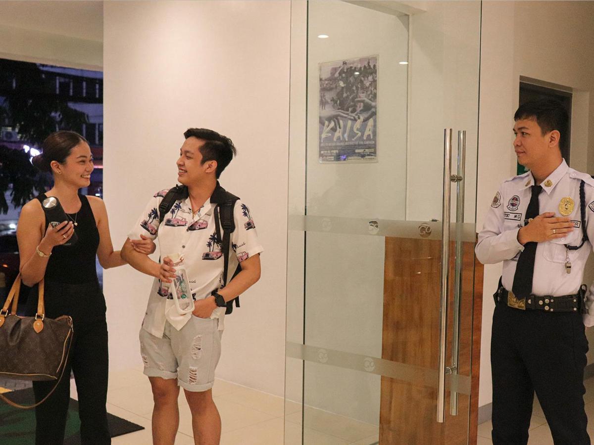 Go Hotels Timog Quezon City Kültér fotó