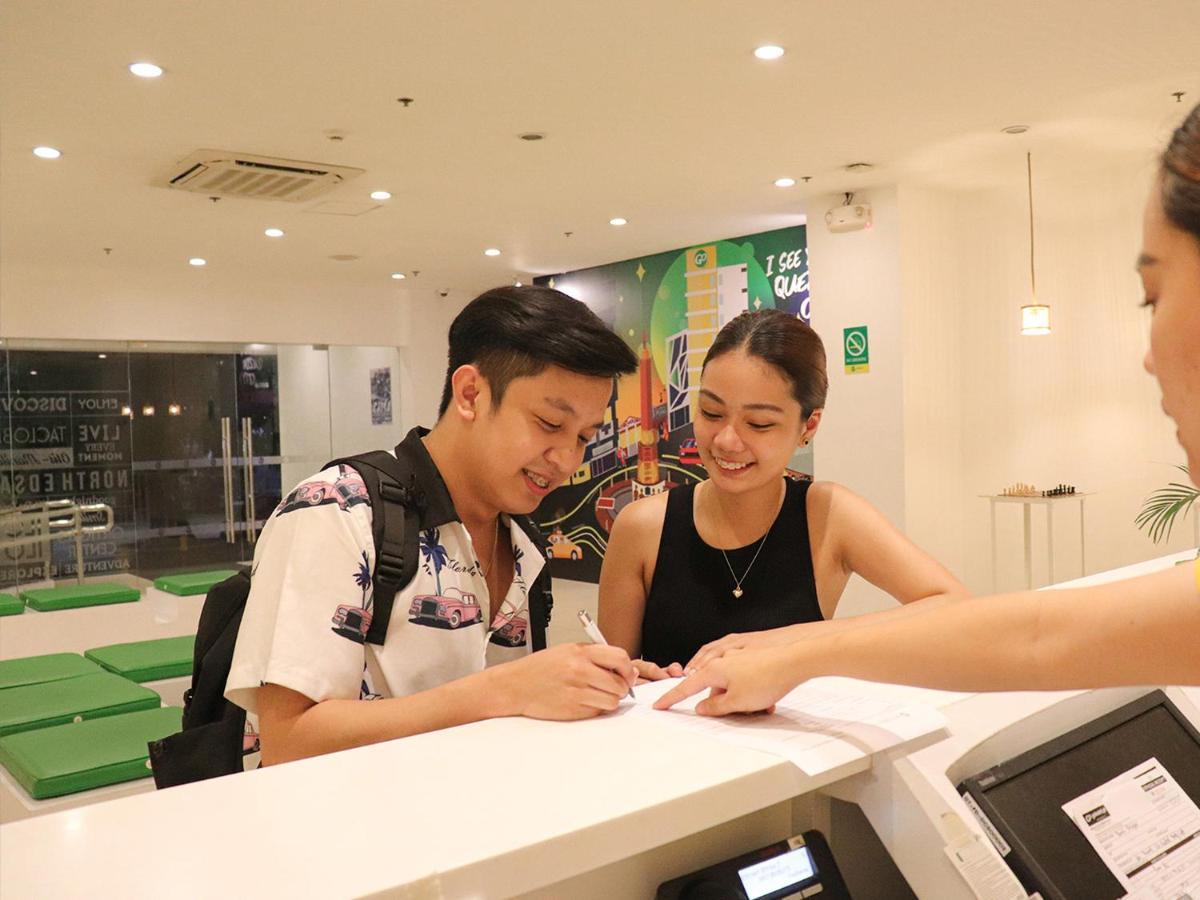 Go Hotels Timog Quezon City Kültér fotó