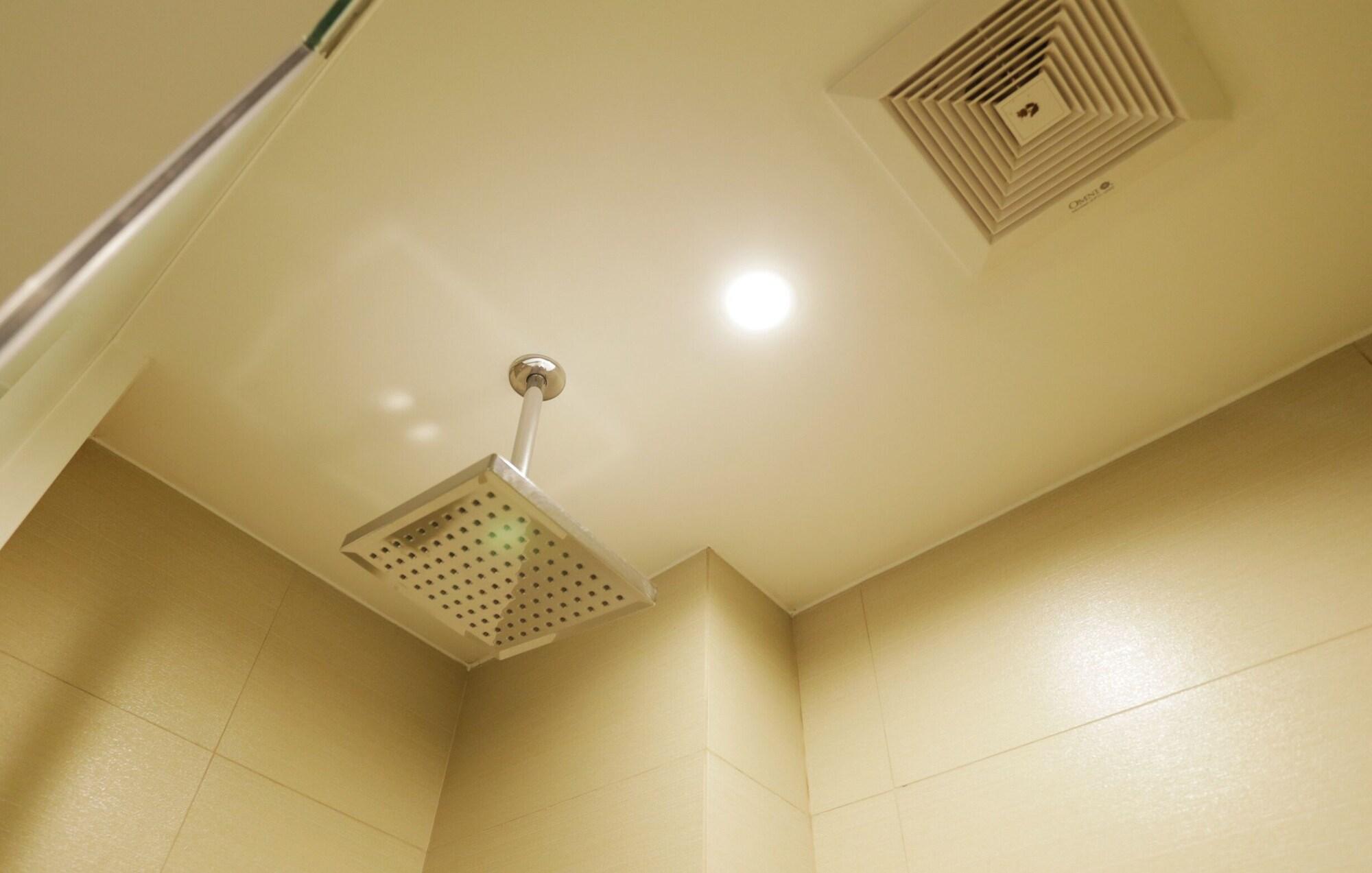 Go Hotels Timog Quezon City Kültér fotó