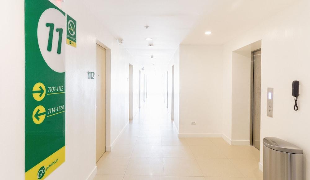 Go Hotels Timog Quezon City Kültér fotó