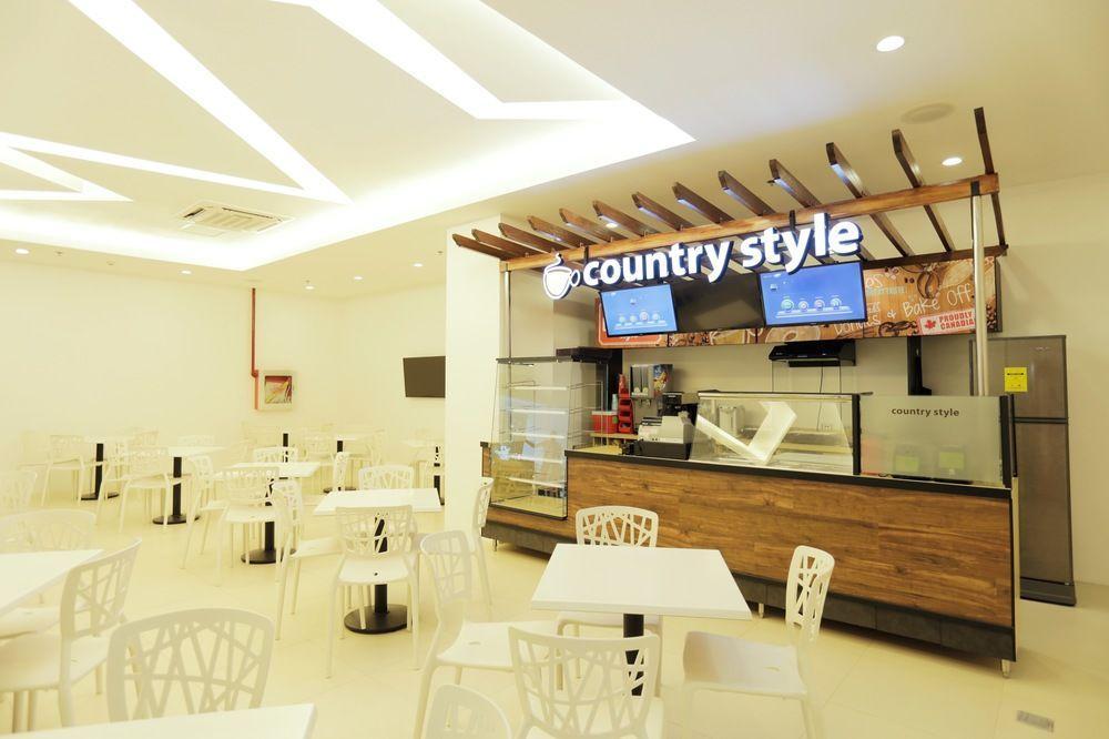 Go Hotels Timog Quezon City Kültér fotó